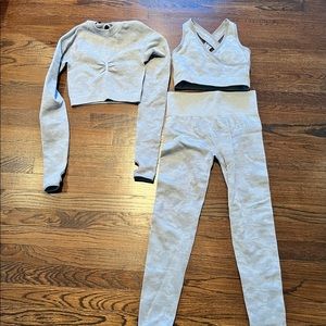 Gymshark light grey camo set all xs